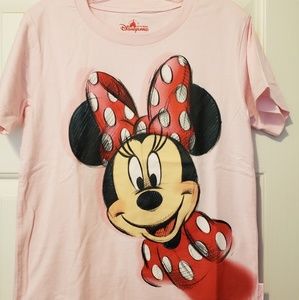 XS Hong Kong Disney Land Minnie Mouse tshirt